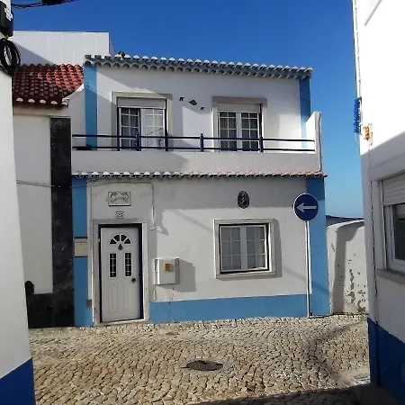 Cliff House Next To Apartamento