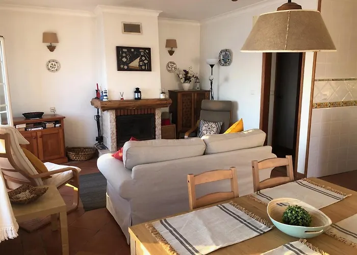 Cliff House Next To Διαμέρισμα *