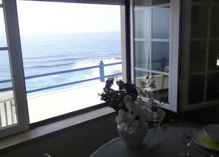 Cliff House Next To Appartement
